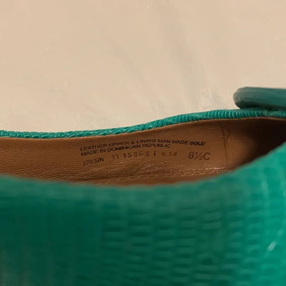 TORY BURCH‎ Matte Micro Tejus Print Mini Miller Flat in Pond Green - Picture 8 of 11
